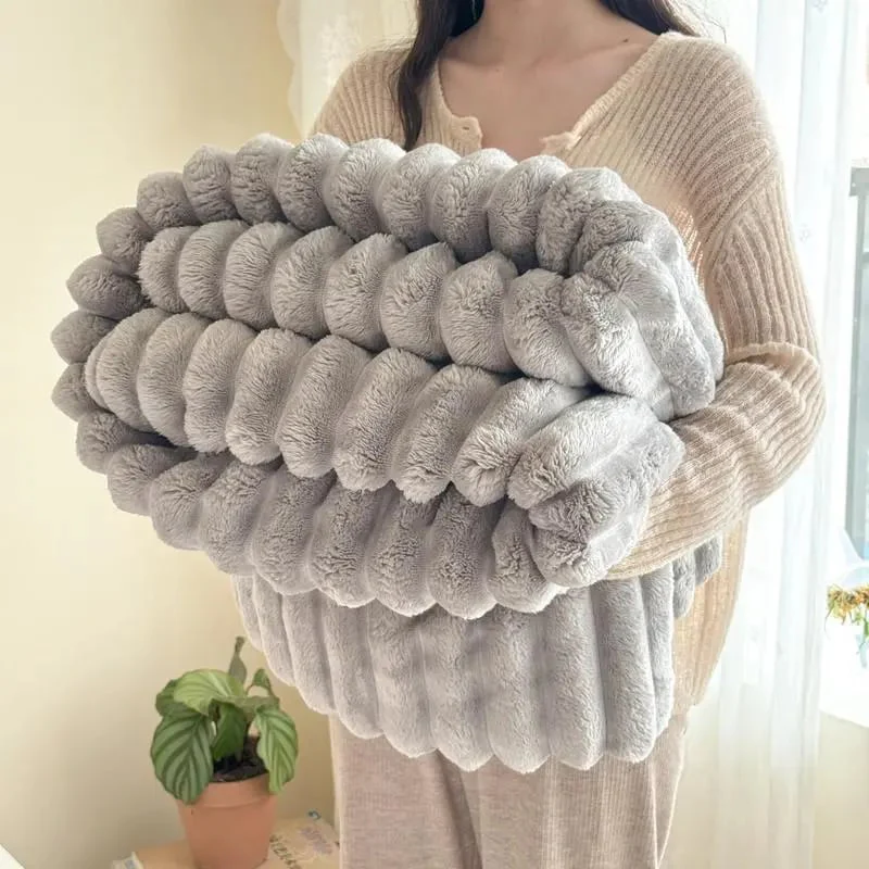 🛏️Thickened Rabbit Plush Velvet Cover Blanket🍂Wrap up in Ultimate Comfort - Image 11