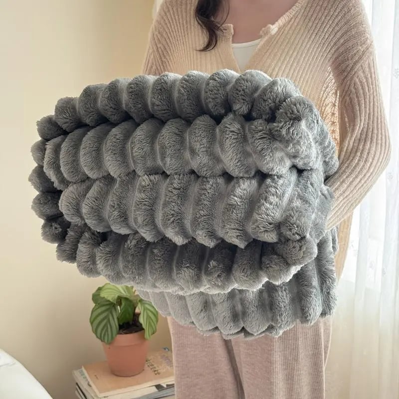 🛏️Thickened Rabbit Plush Velvet Cover Blanket🍂Wrap up in Ultimate Comfort - Image 12