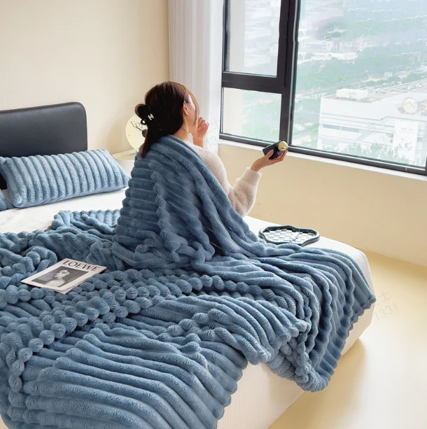 🛏️Thickened Rabbit Plush Velvet Cover Blanket🍂Wrap up in Ultimate Comfort - Image 17