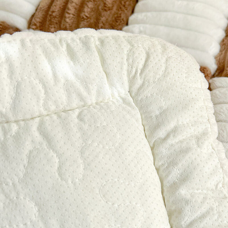 Cream-coloured Large Plaid Square Pet Carpet Bed Sofa Cover - Image 12