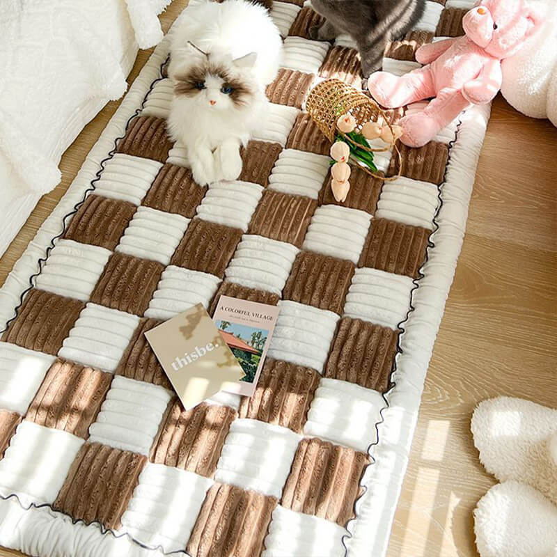 Cream-coloured Large Plaid Square Pet Carpet Bed Sofa Cover - Image 5