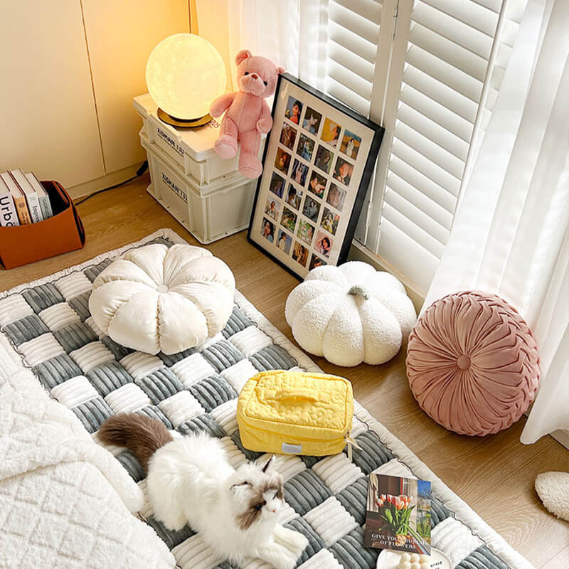 Cream-coloured Large Plaid Square Pet Carpet Bed Sofa Cover - Image 6