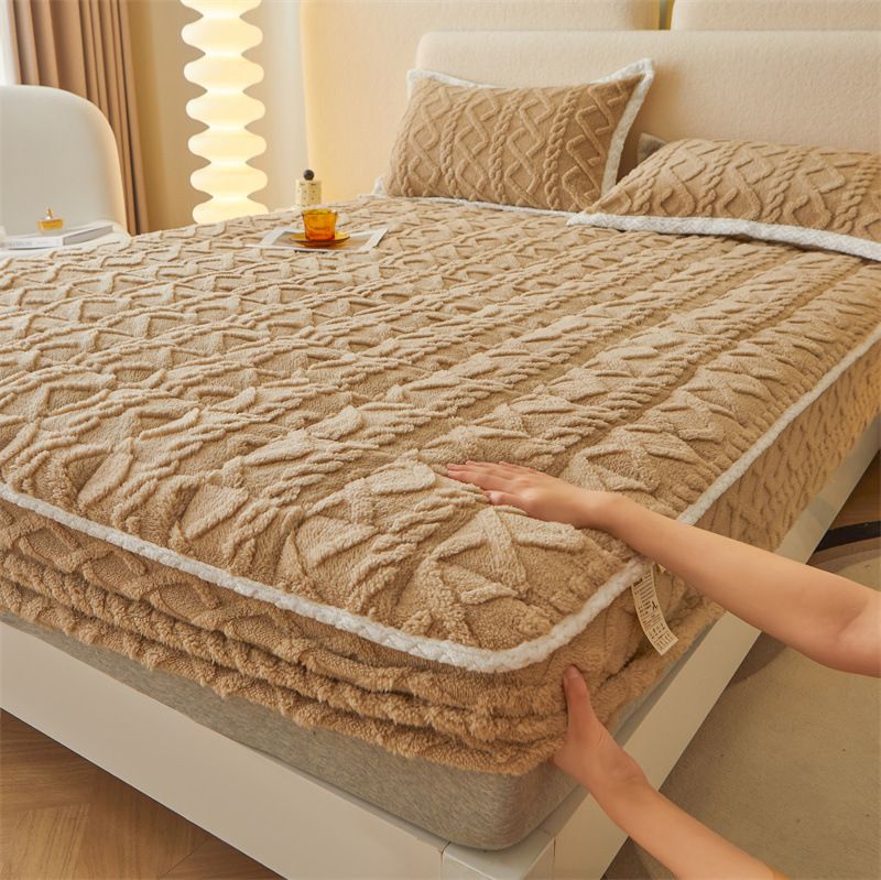 🛏️ 40% OFF! 🎁 WARM FITTED BED SHEET - Brushed Flannel & Deep Pocket (Up to 40cm), Non-Slip Corners for All-Season Comfort❄️🛌