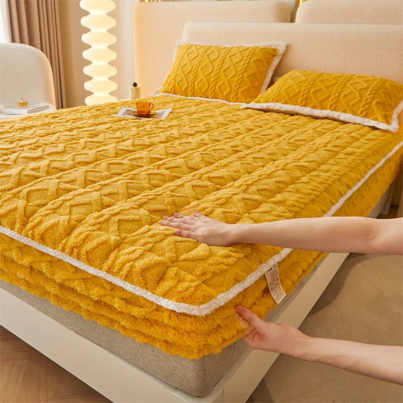 🛏️ 40% OFF! 🎁 WARM FITTED BED SHEET - Brushed Flannel & Deep Pocket (Up to 40cm), Non-Slip Corners for All-Season Comfort❄️🛌 - Image 4